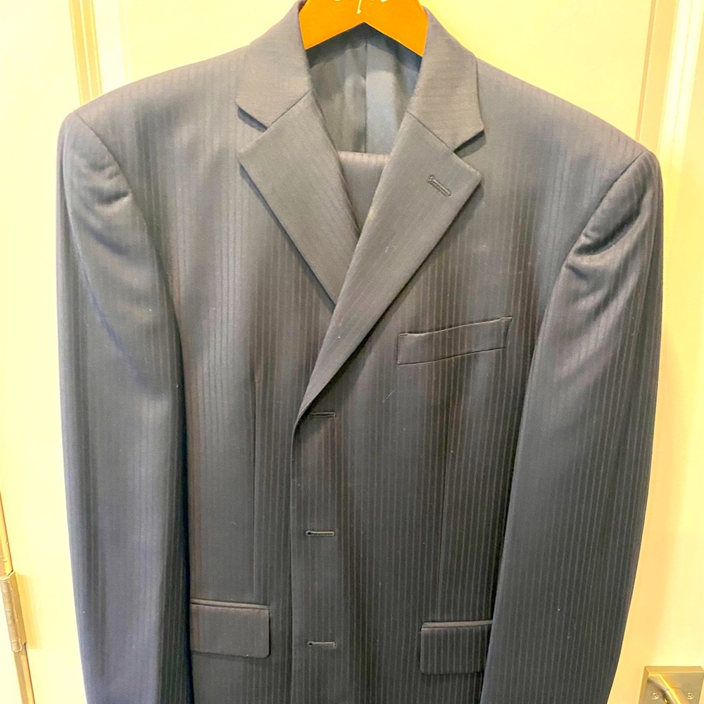 Custom Men’s Navy Suit